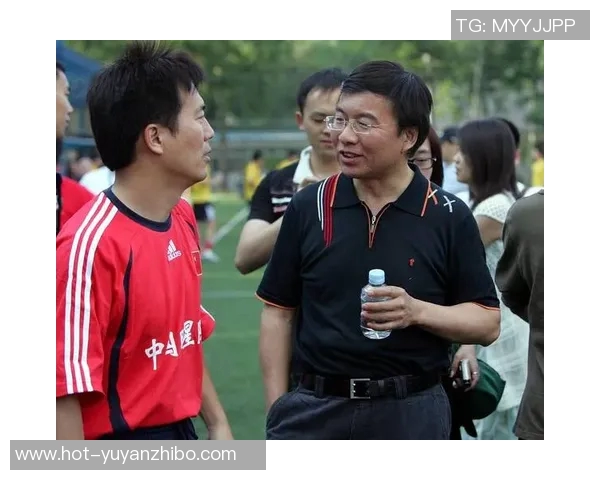 韩乔生微博似讽刺阿联：体制培养你，你却只顾利益！